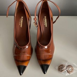 Burberry shoes